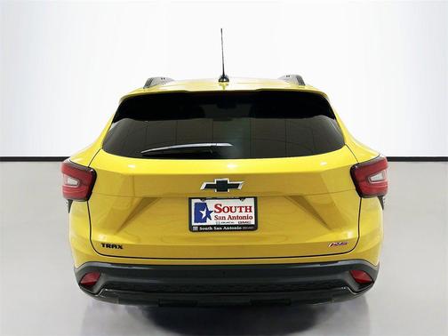 2025 Chevrolet Trax FWD 2RS