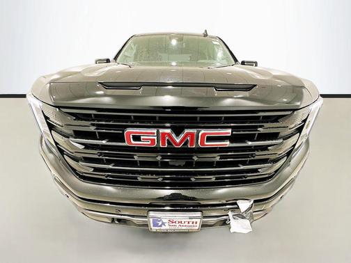 Onyx Black 2026 GMC Sierra 1500 Elevation