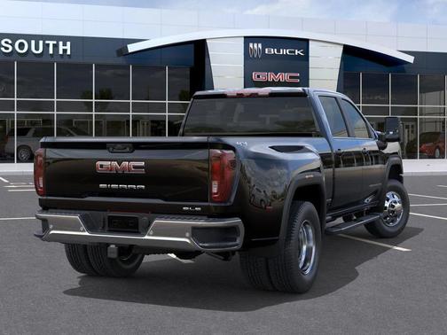 2026 GMC Sierra 3500 SLE