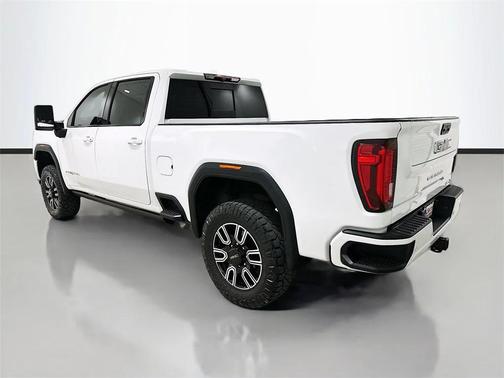 2022 GMC Sierra 2500 AT4