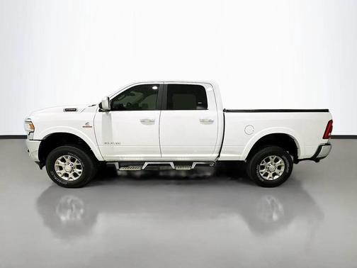 2021 RAM 2500 Laramie Crew Cab 4x4 6'4' Box