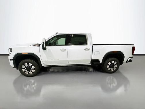 Glacier White Tricoat 2026 GMC Sierra 2500 Denali
