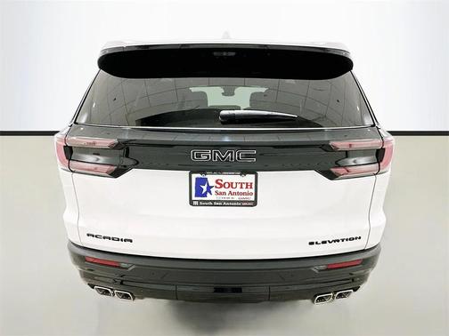 2026 GMC Acadia Elevation FWD