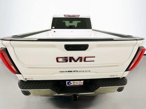 Summit White 2026 GMC Sierra 1500 SLT