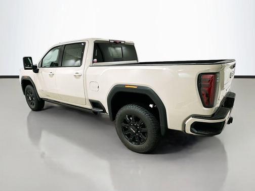 Coastal Dune 2026 GMC Sierra 3500 AT4