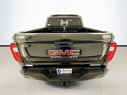 Onyx Black 2026 GMC Canyon Elevation