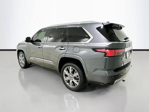 2023 Toyota Sequoia Capstone