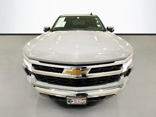 Slate Gray Metallic 2024 Chevrolet Silverado 1500 LT