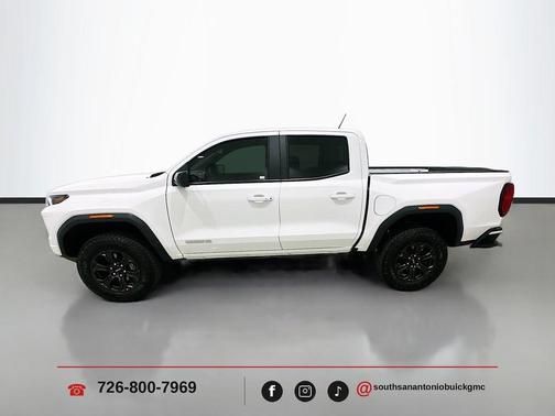 Summit White 2025 GMC Canyon Elevation