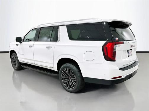 2026 GMC Yukon XL 4WD Elevation