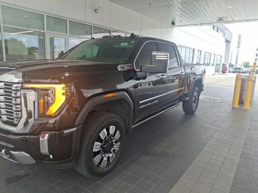 Onyx Black 2024 GMC Sierra 2500 Denali