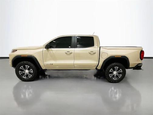 2024 GMC Canyon AT4