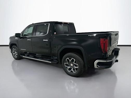 Onyx Black 2026 GMC Sierra 1500 SLT