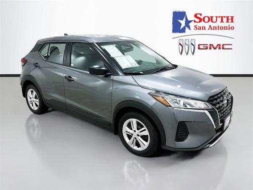 Gun Metallic 2024 Nissan Kicks S