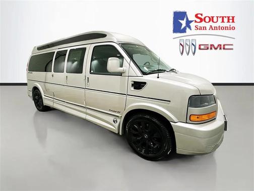 2025 GMC Savana 2500 Work Van
