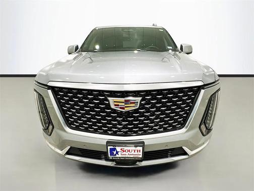 2025 Cadillac Escalade Luxury