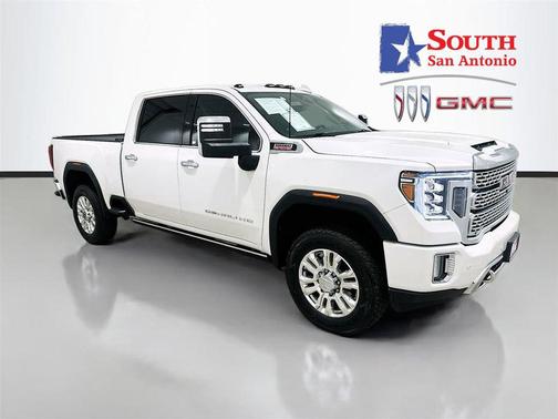 White Frost Tricoat 2022 GMC Sierra 2500 Denali