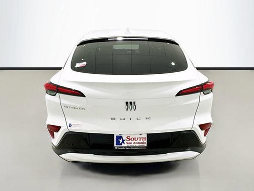 Summit White 2026 Buick Envista Sport Touring FWD