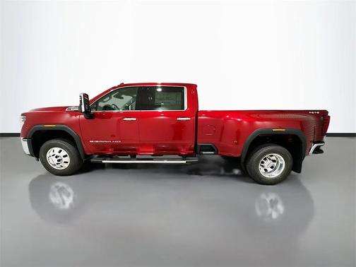 2026 GMC Sierra 3500 SLT