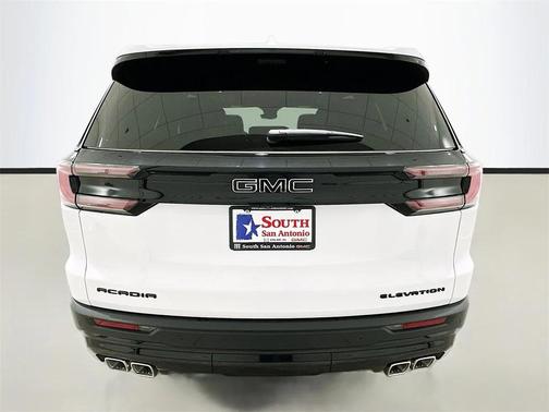 2026 GMC Acadia Elevation FWD