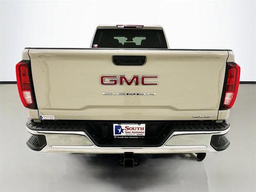 2026 GMC Sierra 2500 SLE