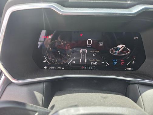 Rapids Metallic 2025 GMC Canyon Elevation