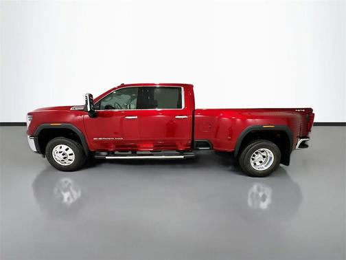 2026 GMC Sierra 3500 SLT
