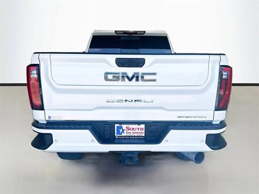 2024 GMC Sierra 2500 Denali Ultimate