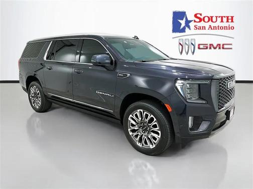 2023 GMC Yukon XL Denali Ultimate