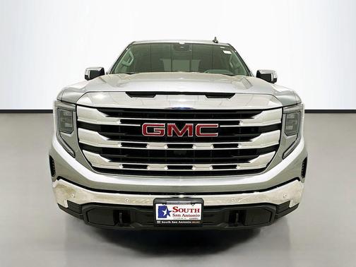 Sterling Metallic 2026 GMC Sierra 1500 SLE