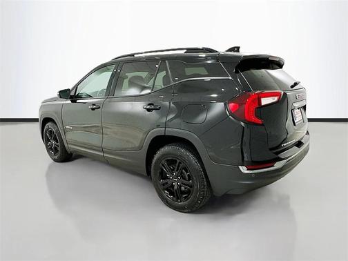 2024 GMC Terrain AWD AT4