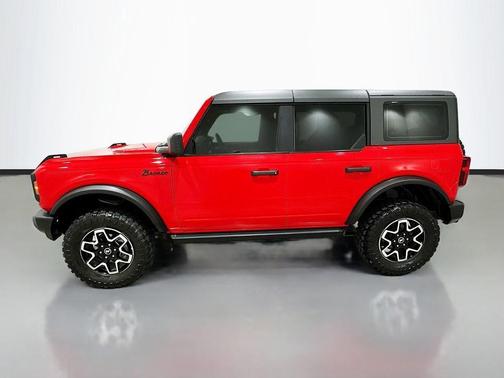 Race Red 2022 Ford Bronco Base