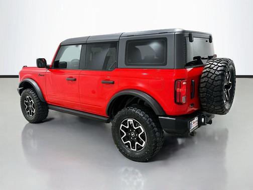 Race Red 2022 Ford Bronco Base