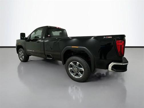 2025 GMC Sierra 2500 SLE