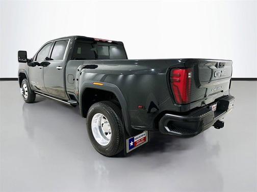 2024 GMC Sierra 3500 Denali