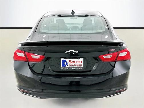 2024 Chevrolet Malibu FWD RS