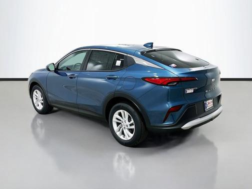 Ocean Blue Metallic 2026 Buick Envista Preferred FWD