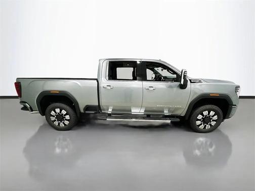 2025 GMC Sierra 2500 Denali