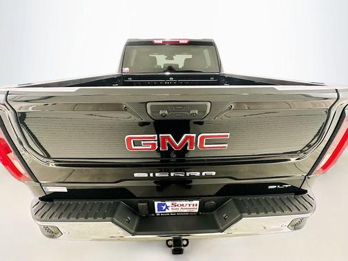 Onyx Black 2026 GMC Sierra 1500 SLT