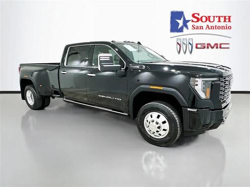 2025 GMC Sierra 3500 Denali