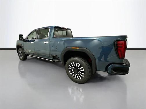 2025 GMC Sierra 2500 Denali Ultimate