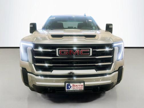 Coastal Dune 2026 GMC Sierra 2500 SLE