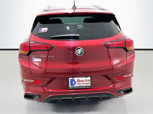 Cinnabar Metallic 2023 Buick Encore GX Select