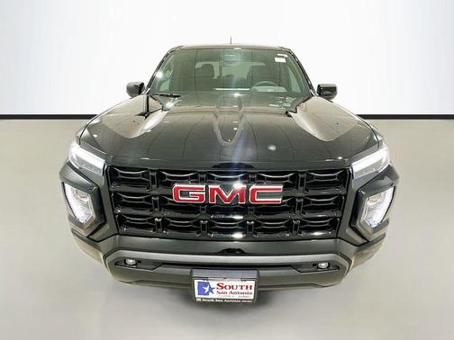 Onyx Black 2026 GMC Canyon Elevation