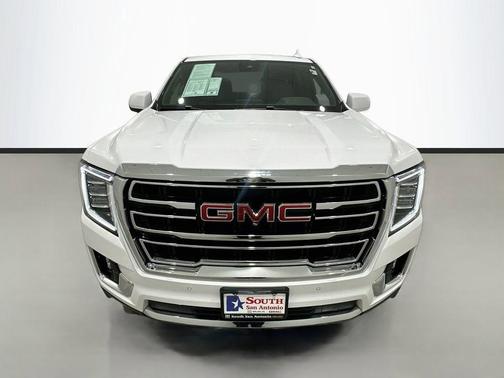 Summit White 2023 GMC Yukon XL SLT