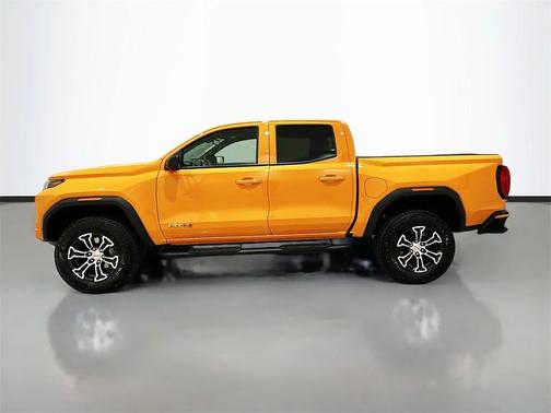 2025 GMC Canyon AT4