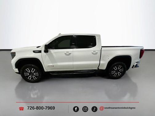Summit White 2023 GMC Sierra 1500 AT4