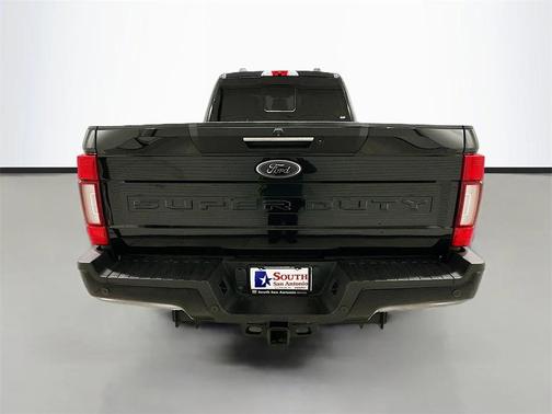 2022 Ford F-350 Lariat