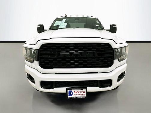 Bright White Clearcoat 2024 RAM 2500 Lone Star Crew Cab 4x4 6'4' Box