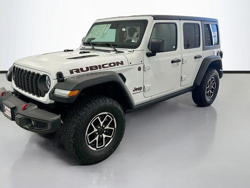 Bright White Clearcoat 2024 Jeep Wrangler Rubicon